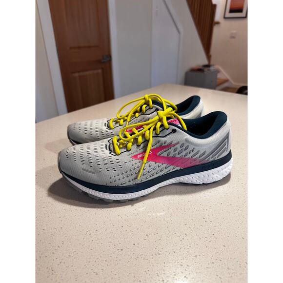 Brooks Ghost 13 Running Shoes Women's Sz 10 B Ice Flow Pink Sneakers - Picture 2 of 7